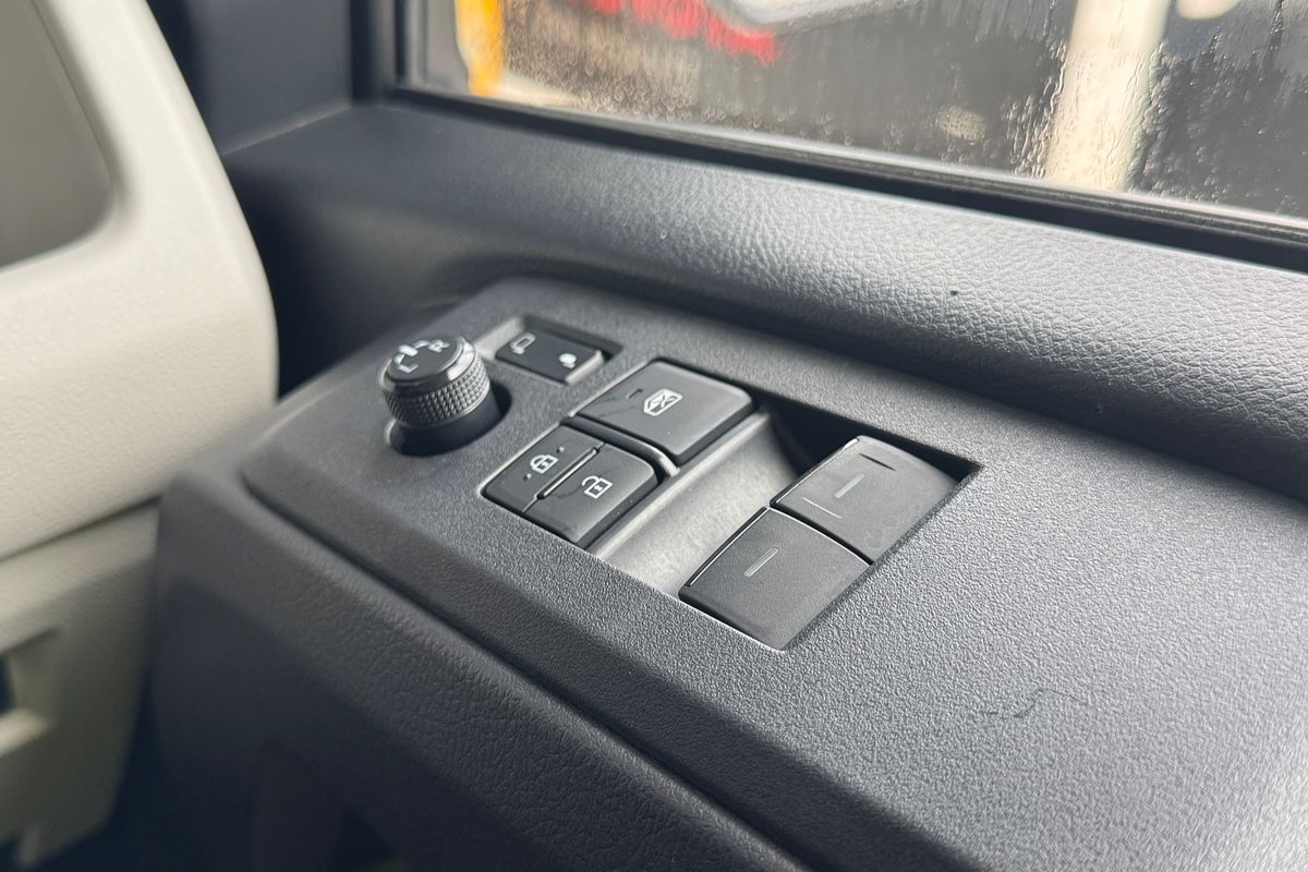 2021 Toyota Hiace GDH320R
