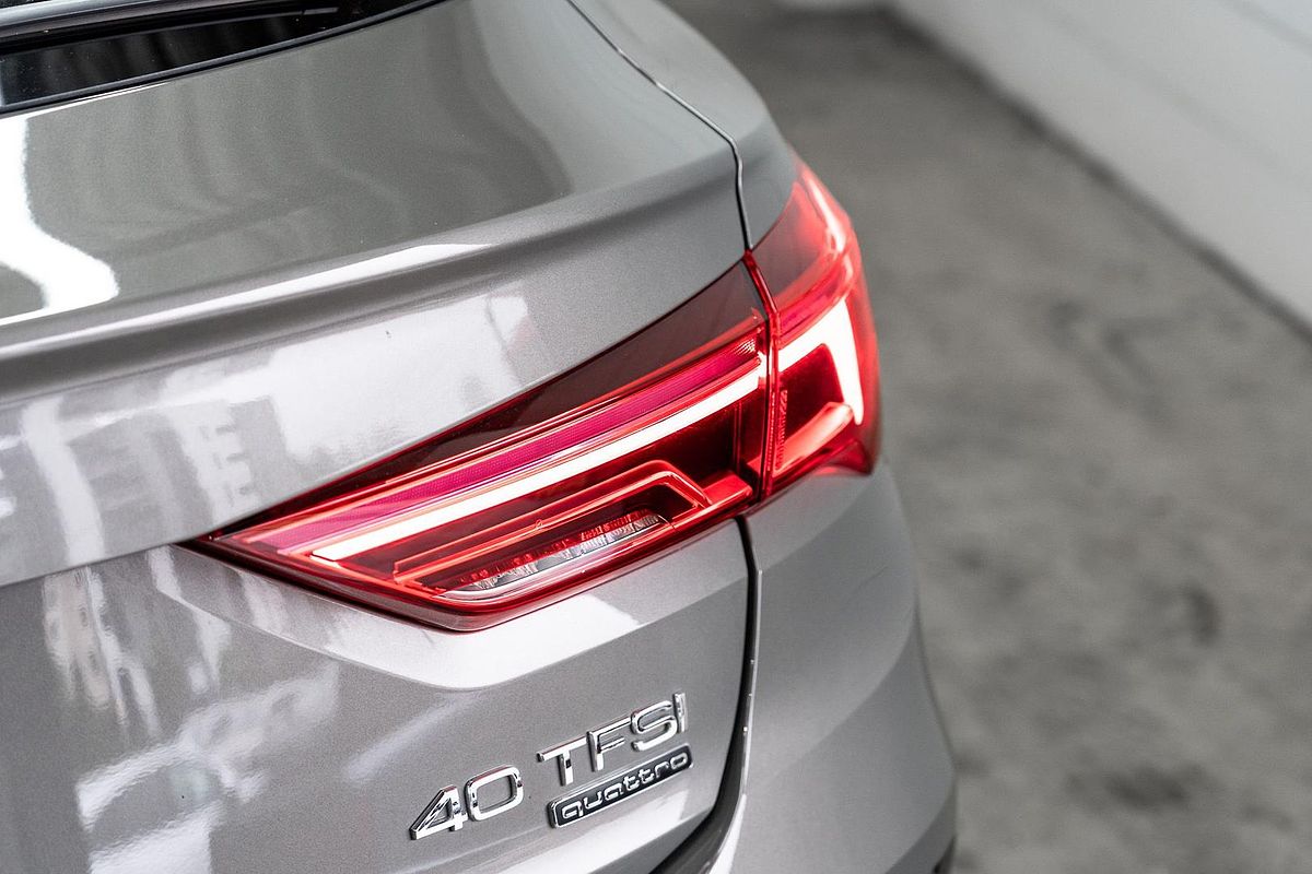 2023 Audi Q3 40 TFSI S line F3