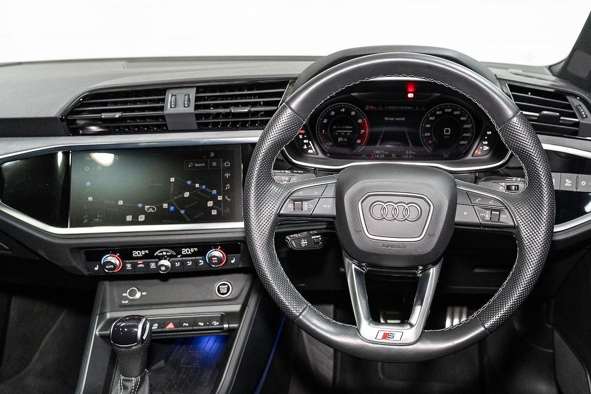 2023 Audi Q3 40 TFSI S line F3