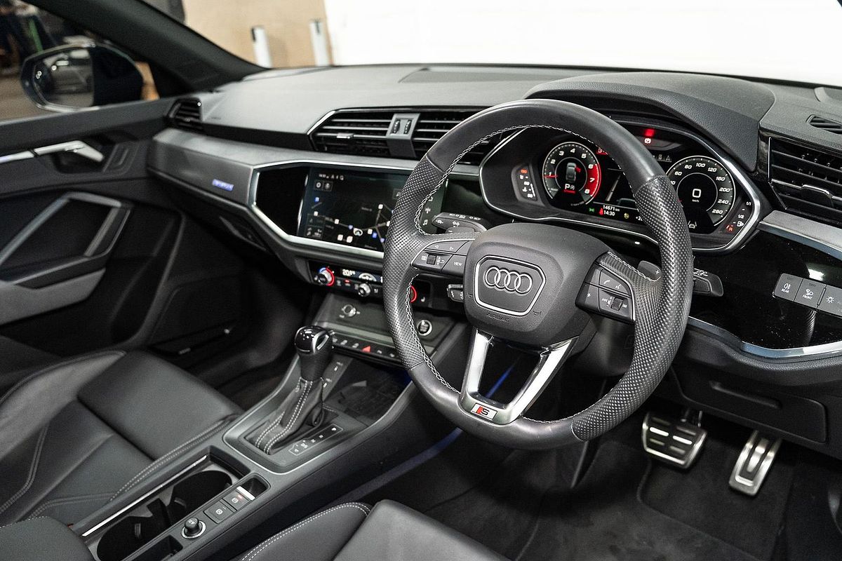 2023 Audi Q3 40 TFSI S line F3