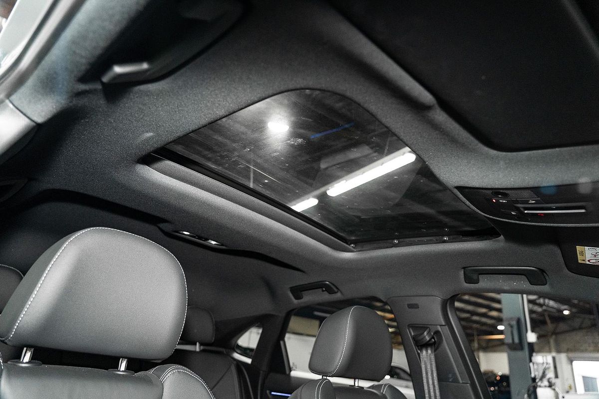 2023 Audi Q3 40 TFSI S line F3