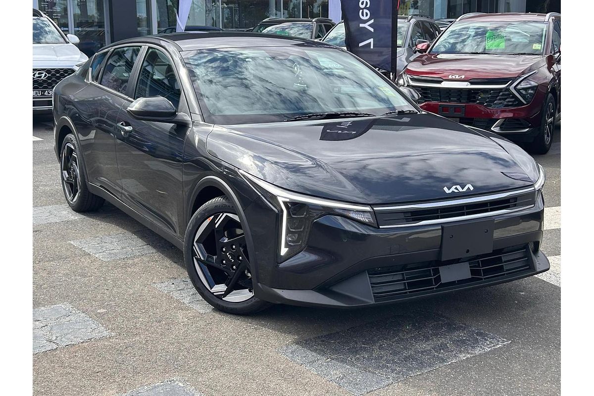 2025 Kia K4 Sport CL4m