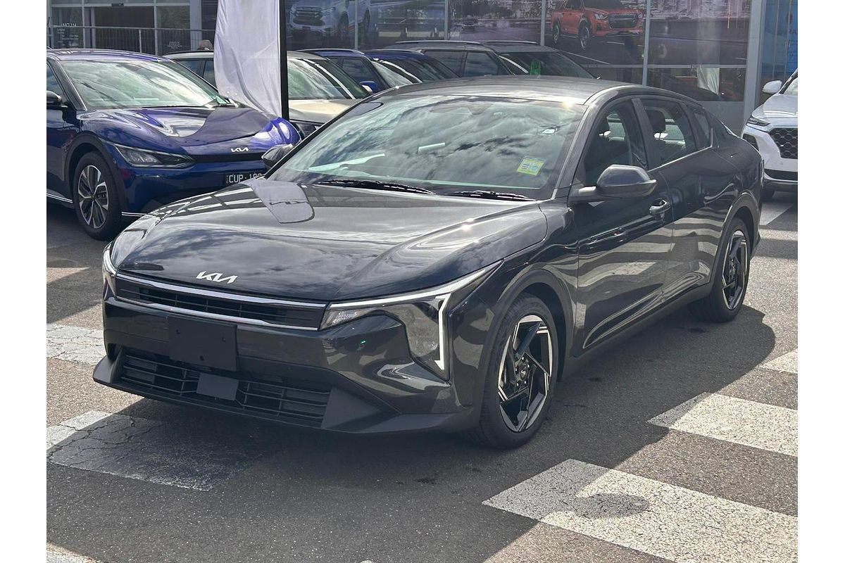 2025 Kia K4 Sport CL4m
