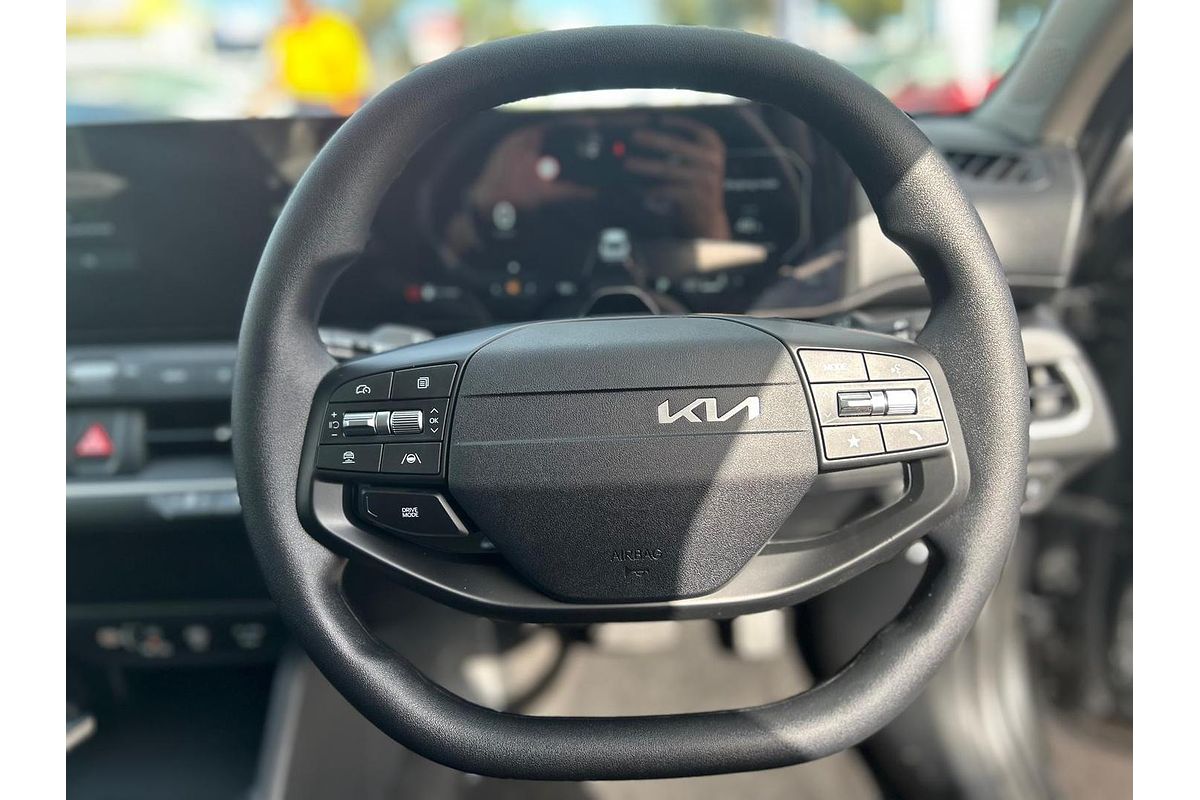2025 Kia K4 Sport CL4m
