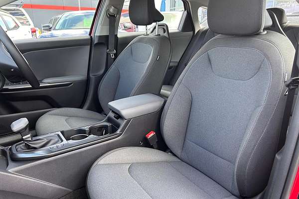 2025 Kia K4 S CL4m
