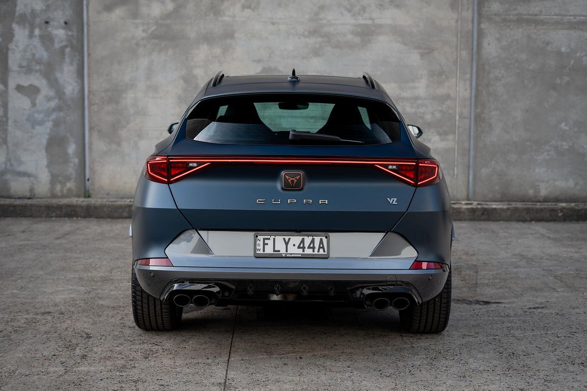 2024 CUPRA Formentor VZx KM