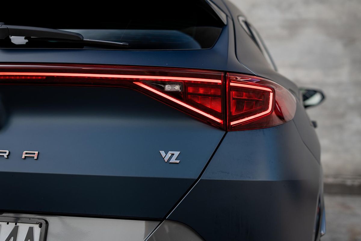 2024 CUPRA Formentor VZx KM
