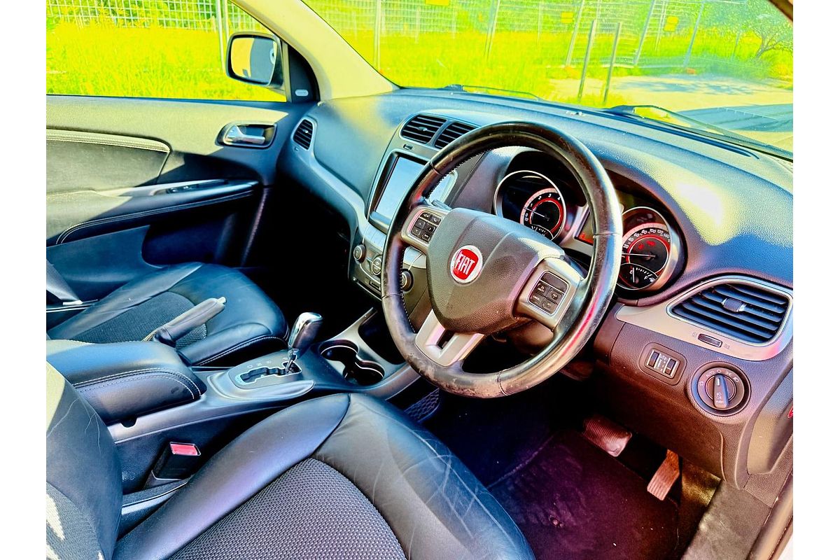 2015 Fiat Freemont Crossroad JF