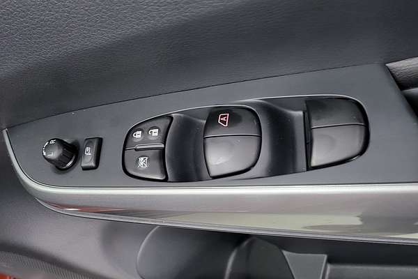 2024 Nissan Navara ST-X D23 4X4