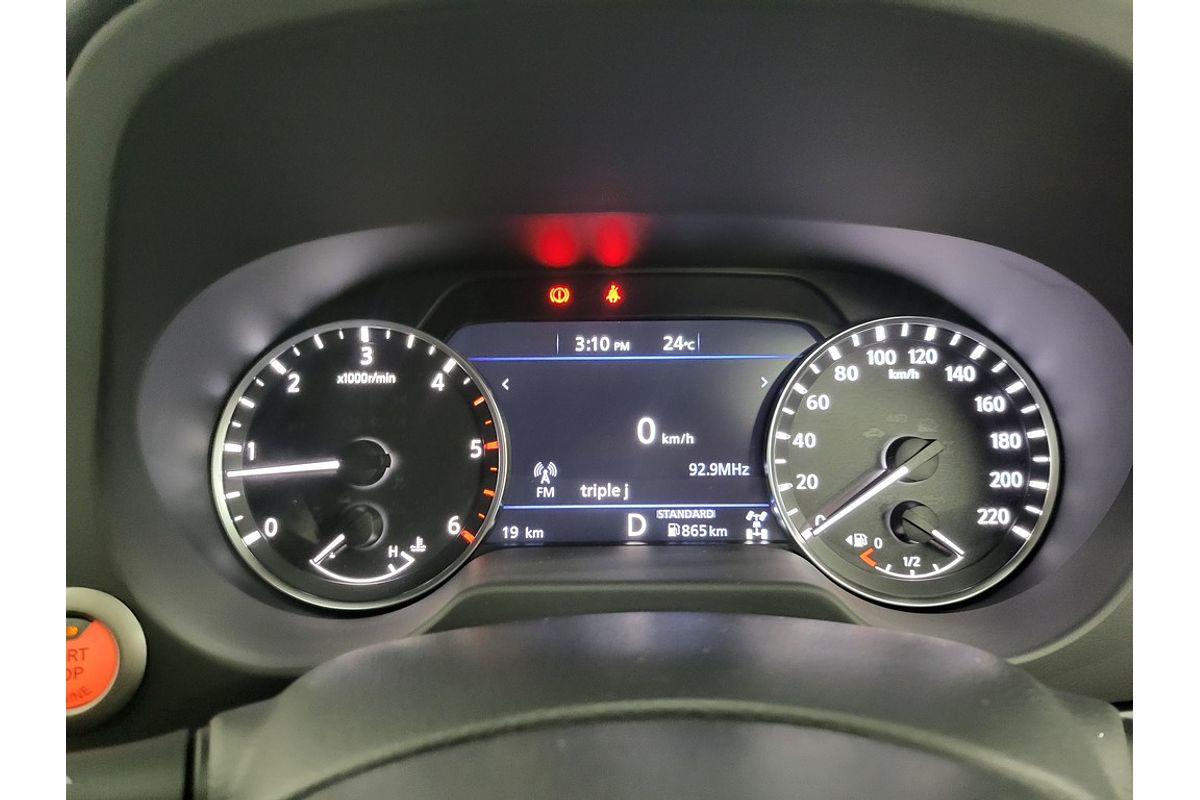 Nissan NAVARA 4X4 2.3 DSL AUTO DC ST-X LS