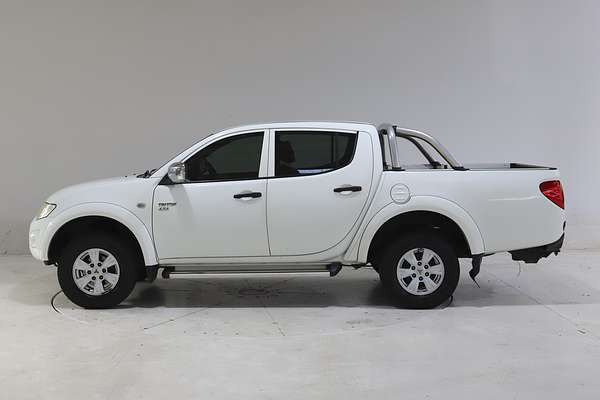 2013 Mitsubishi Triton GL-R MN 4X4