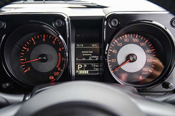 2025 Suzuki Jimny GLX GJ