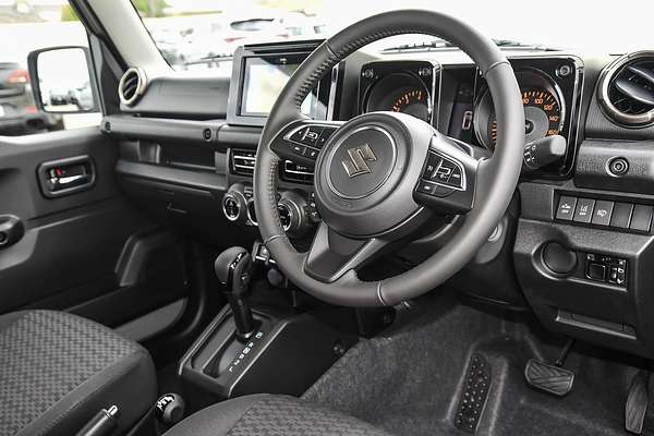 2025 Suzuki Jimny GLX GJ
