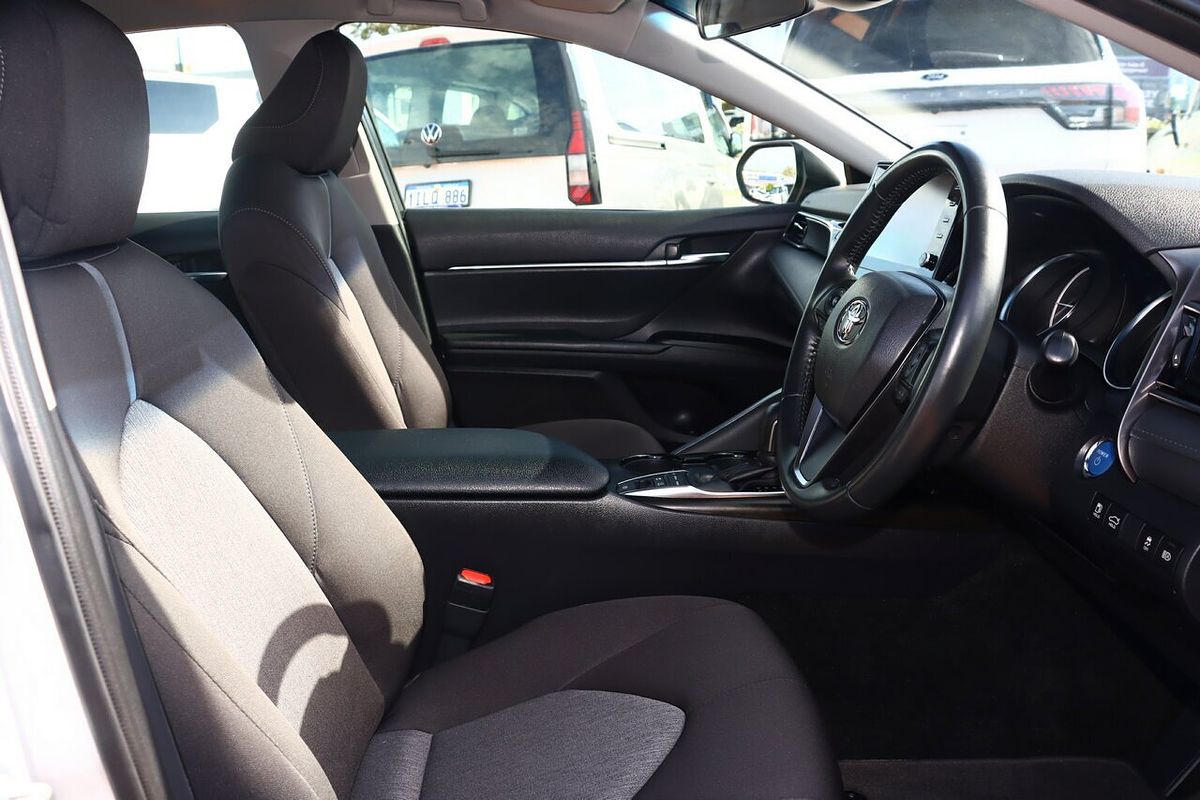 2022 Toyota Camry Ascent Sport AXVH70R