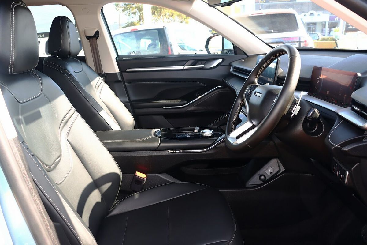 2022 GWM H6 Lux B01