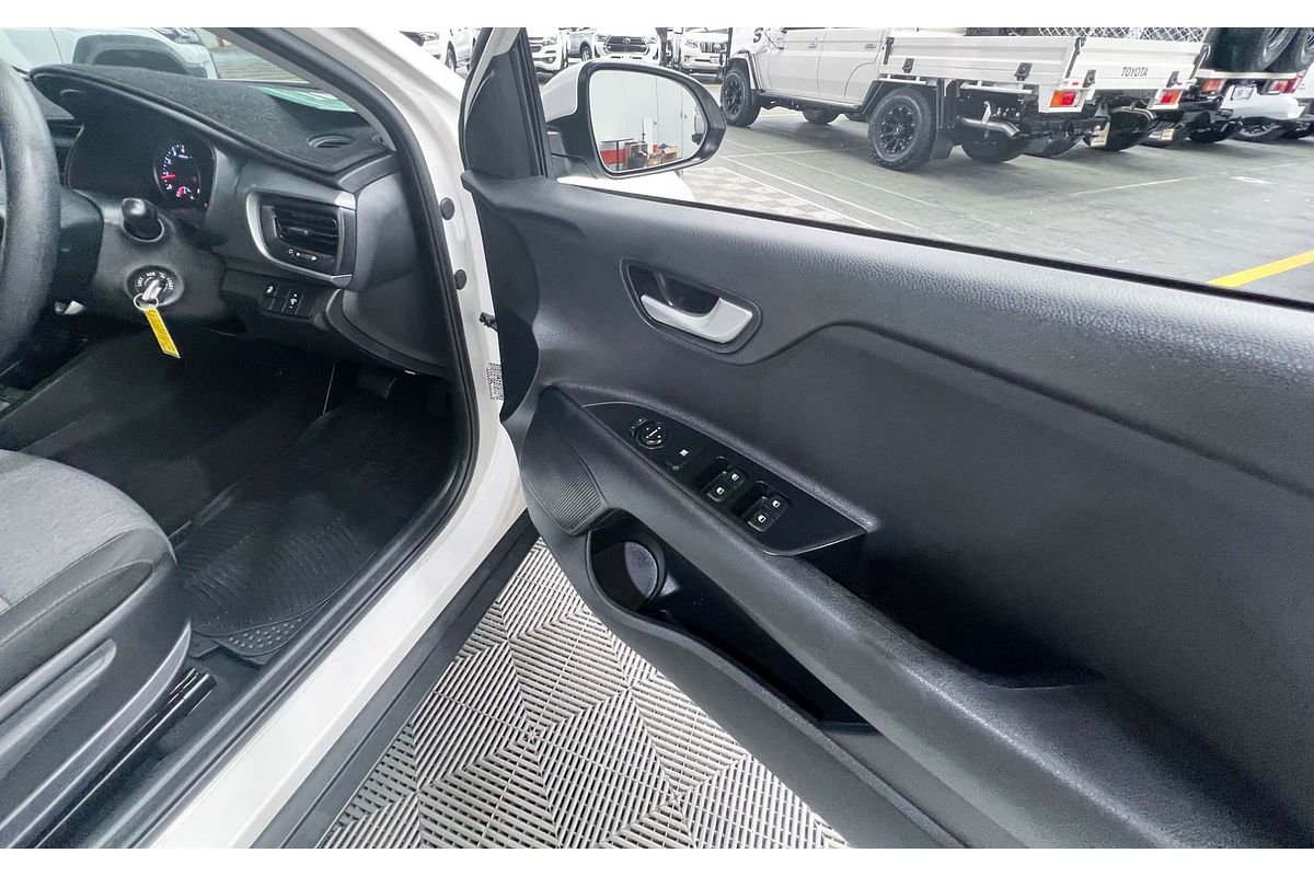 2021 Kia Stonic S YB