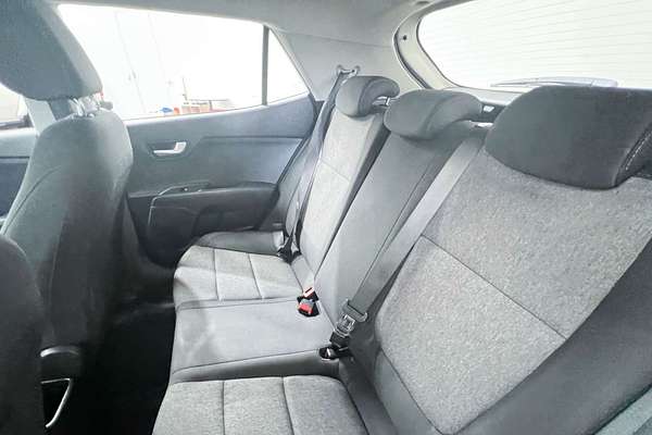 2021 Kia Stonic S YB