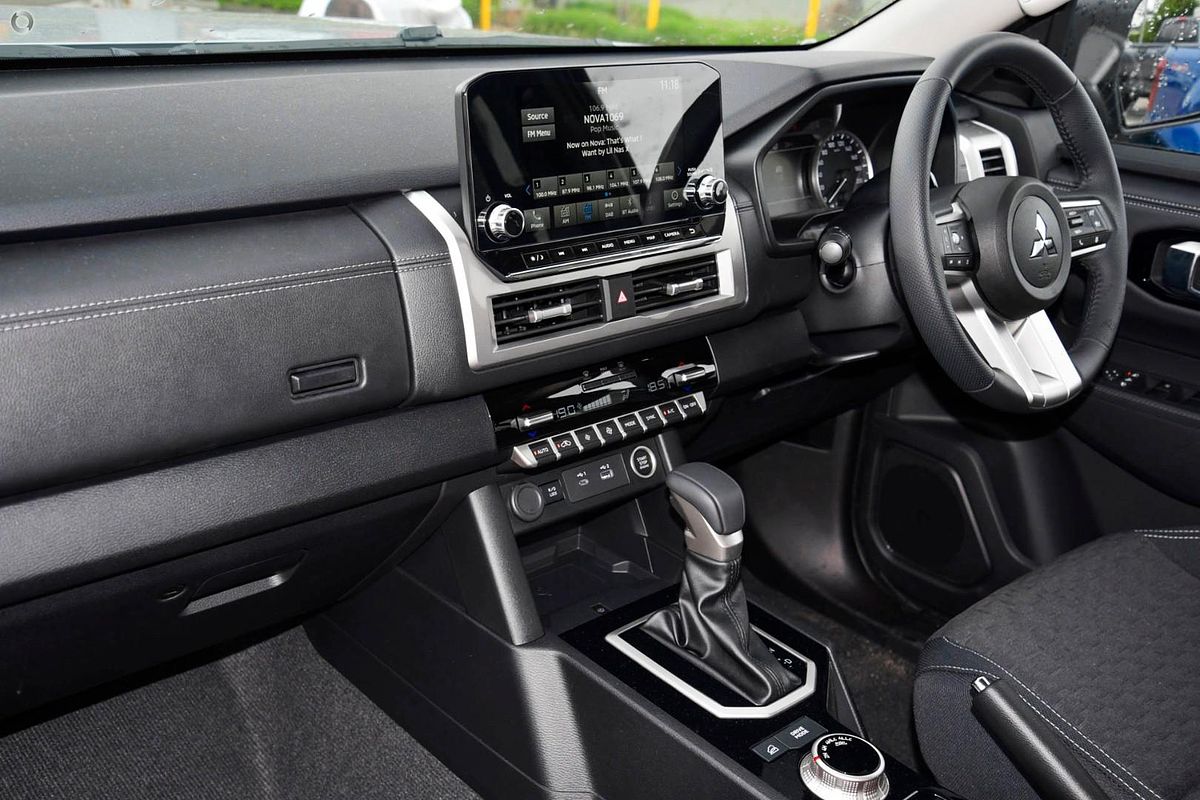 2024 Mitsubishi Triton GLS MV 4X4