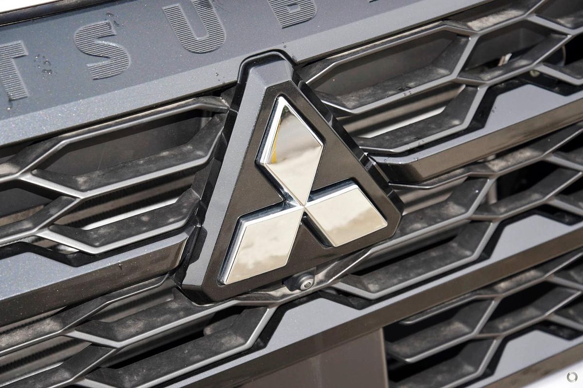 2024 Mitsubishi Triton GLS MV 4X4