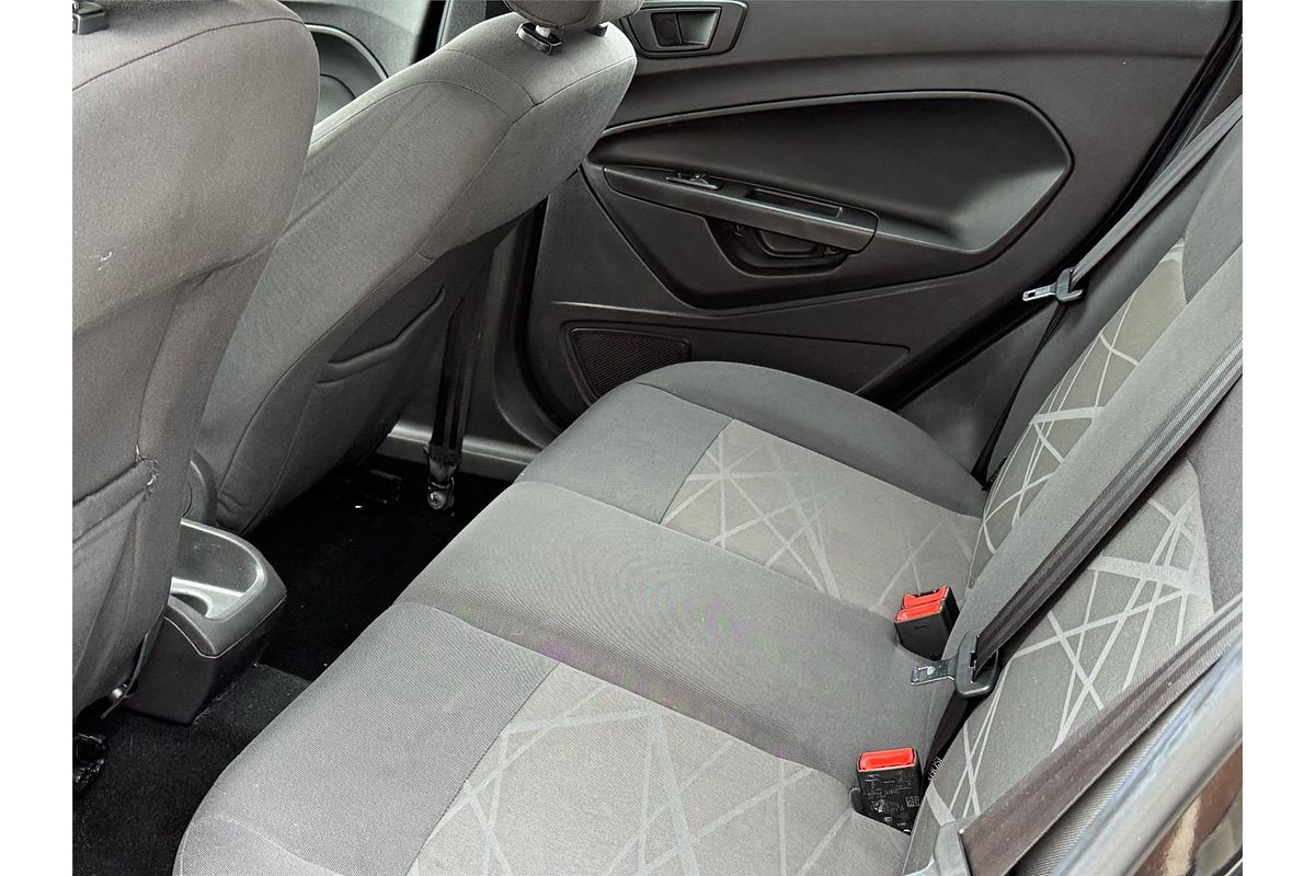 2013 Ford FIESTA AMBIENTE WZ