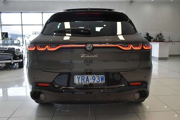 2023 Alfa Romeo Tonale Veloce