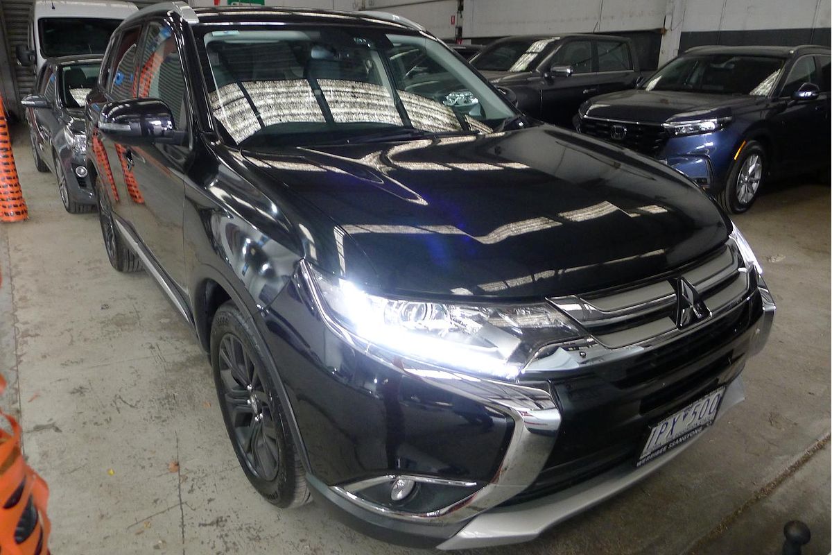 2017 Mitsubishi Outlander LS Safety Pack ZK