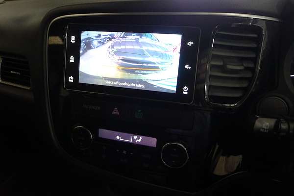 2017 Mitsubishi Outlander LS Safety Pack ZK