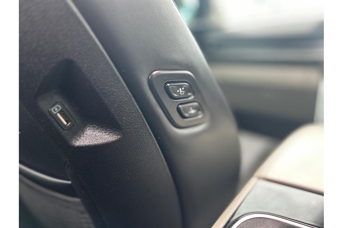 2022 Kia Carnival Platinum KA4