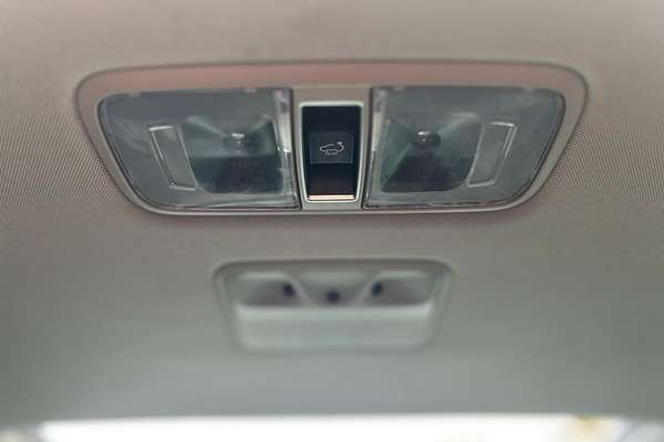 2022 Kia Carnival Platinum KA4
