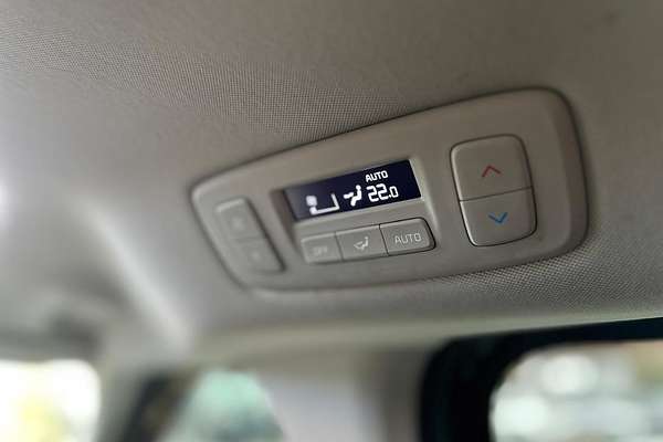 2022 Kia Carnival Platinum KA4