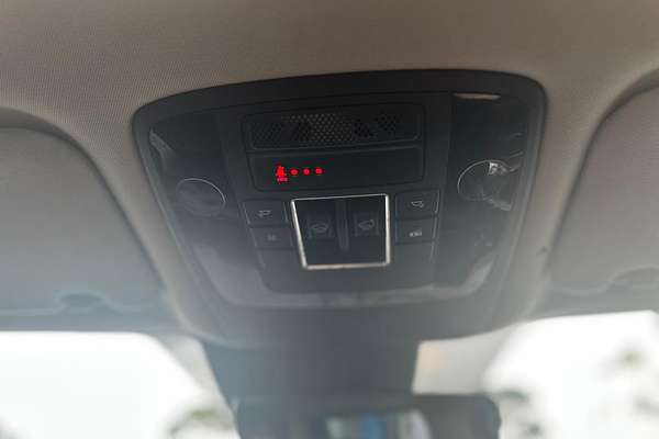 2022 Kia Carnival Platinum KA4