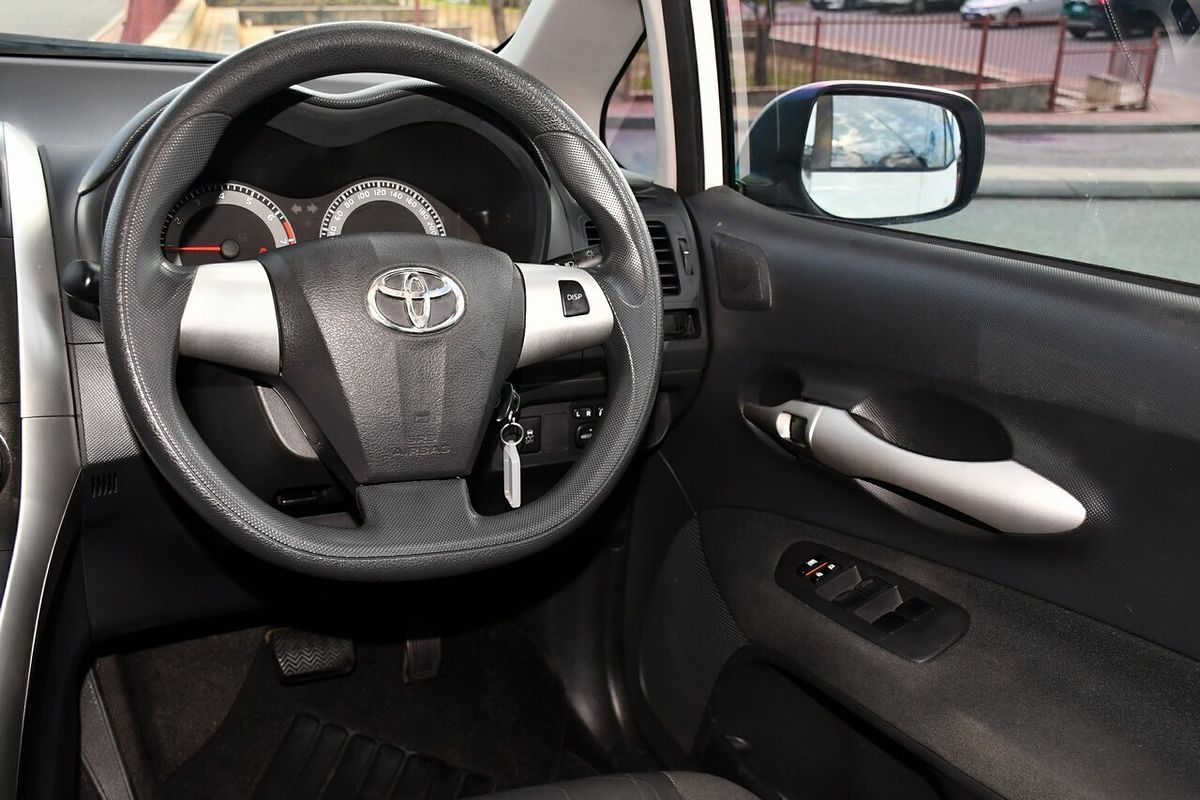 2010 Toyota Corolla Ascent ZRE152R