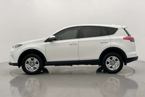 2017 Toyota RAV4 GX ZSA42R