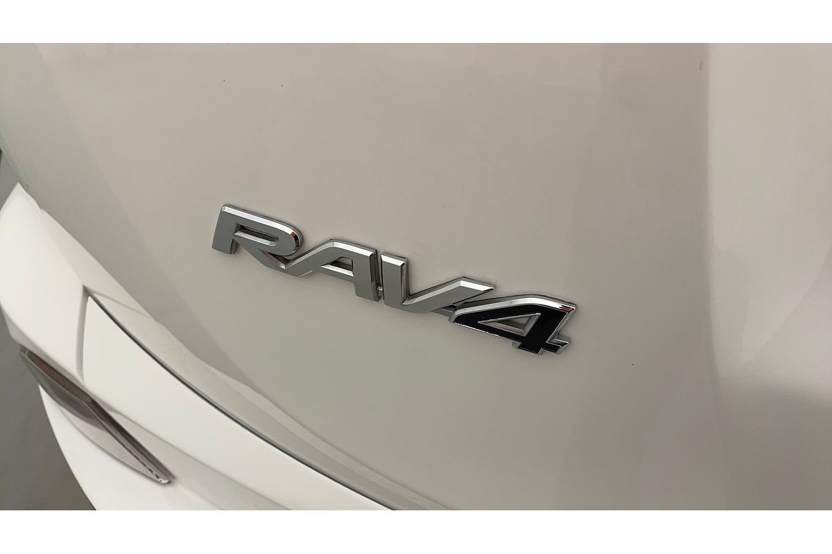 2017 Toyota RAV4 GX ZSA42R