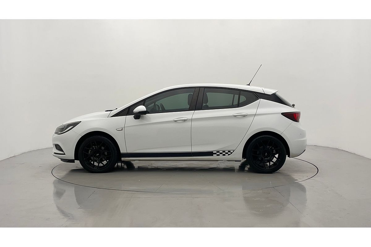 2019 Holden Astra R+ BK
