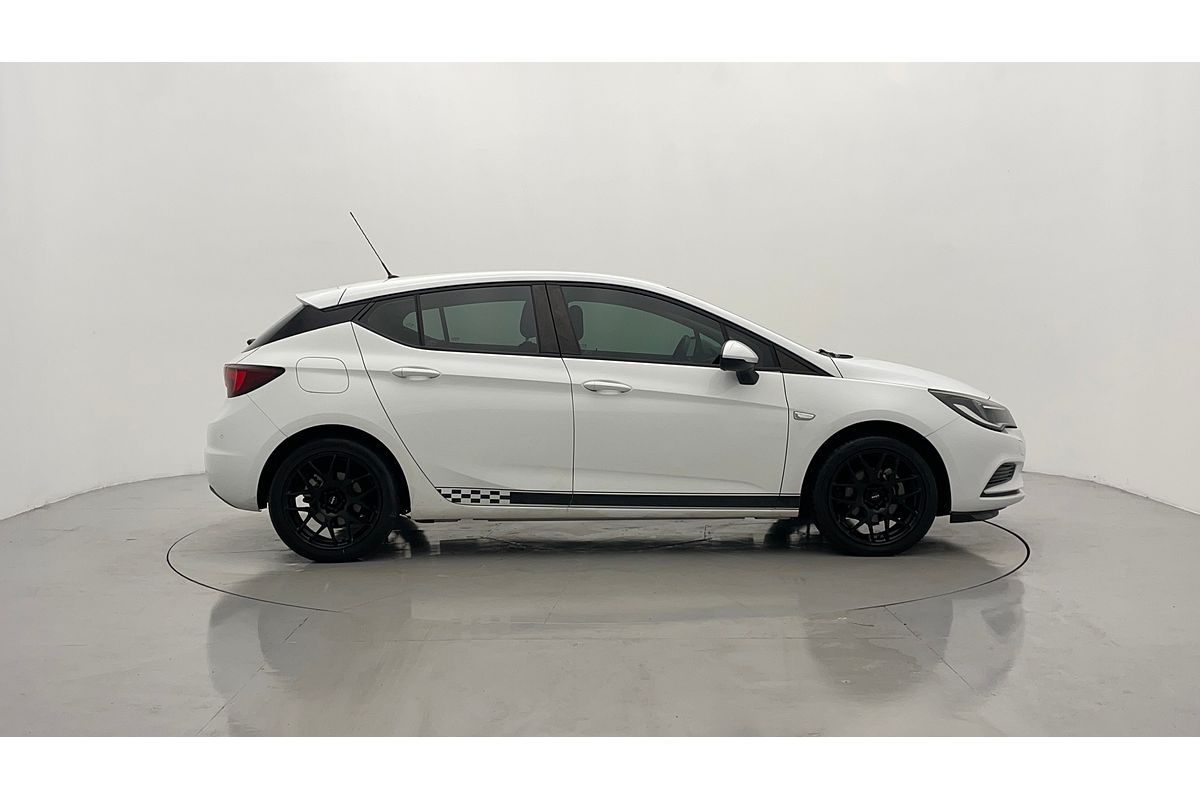 2019 Holden Astra R+ BK