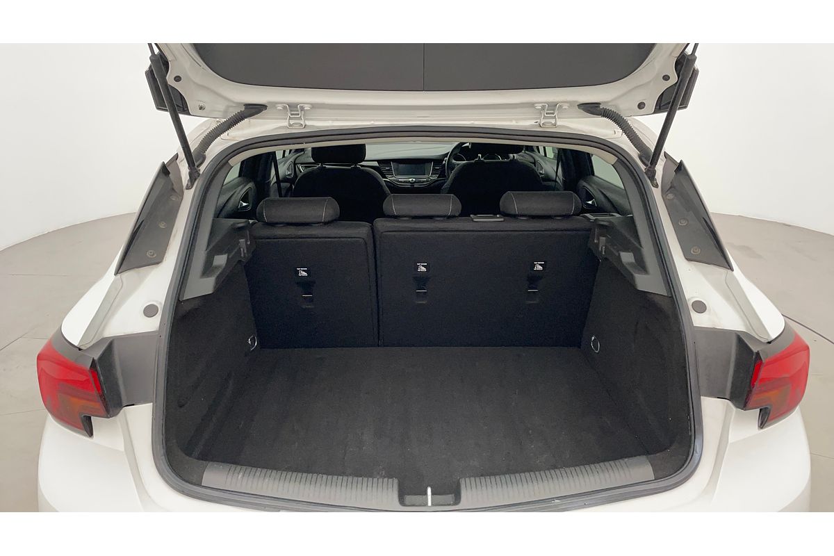 2019 Holden Astra R+ BK