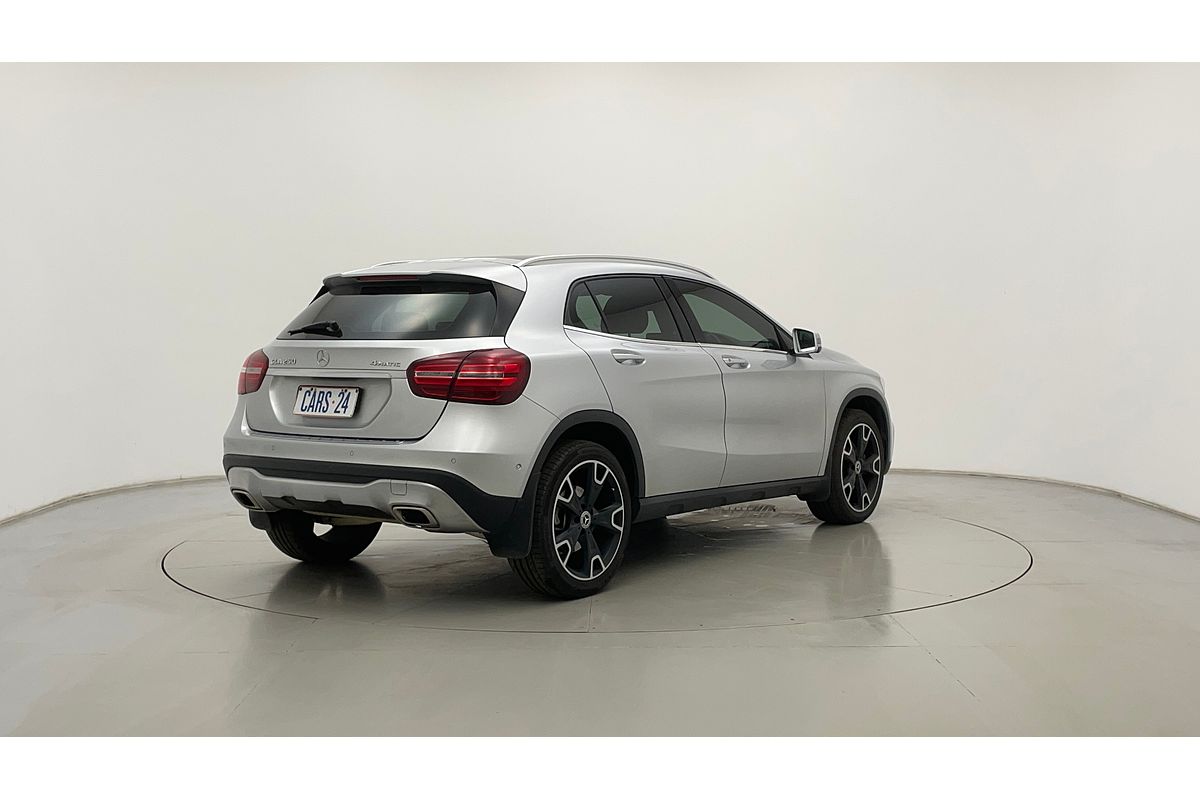 2018 Mercedes-Benz GLA-Class GLA250 X156