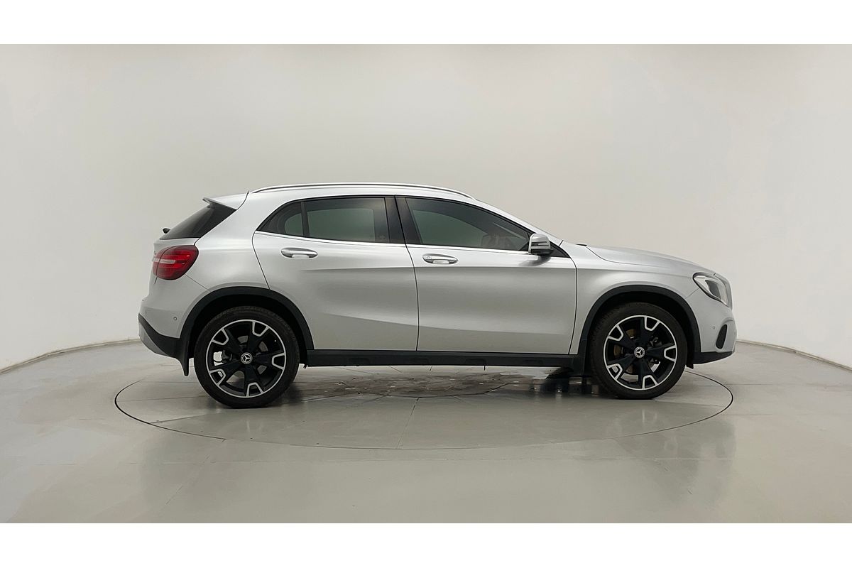 2018 Mercedes-Benz GLA-Class GLA250 X156
