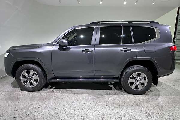 2022 Toyota Landcruiser VX FJA300R