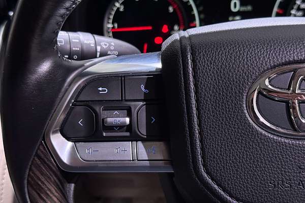2022 Toyota Landcruiser VX FJA300R