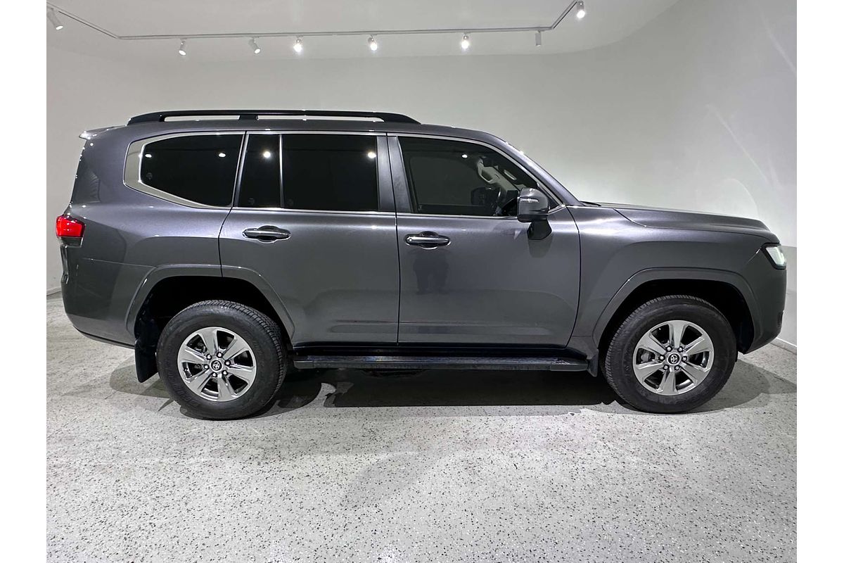 2022 Toyota Landcruiser VX FJA300R