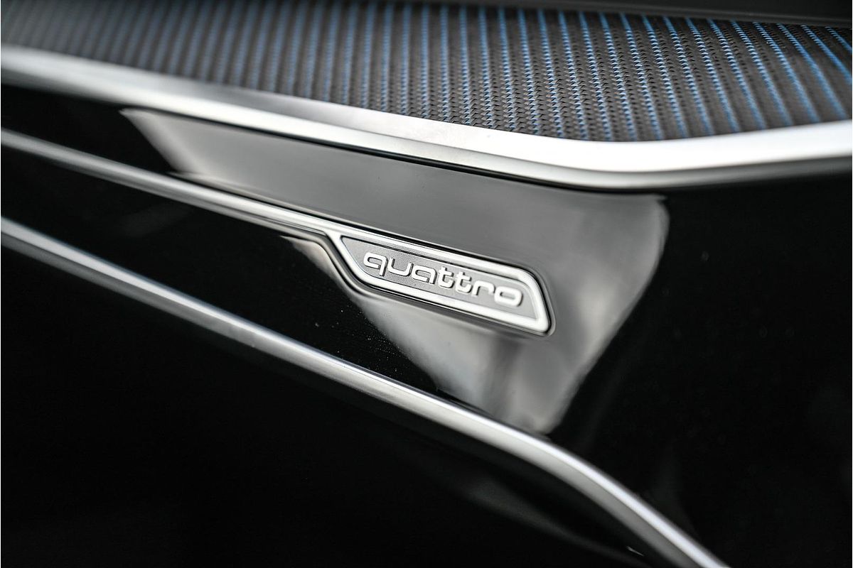 2024 Audi RS6 Performance C8