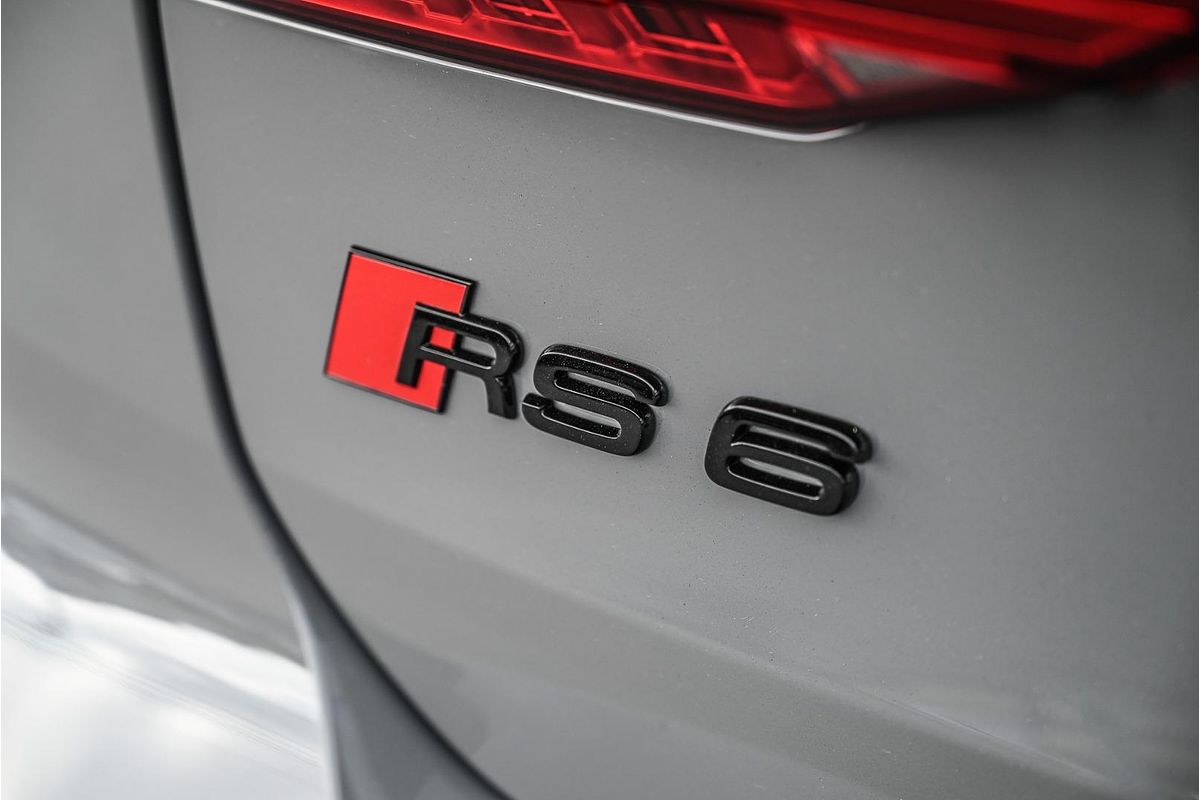 2024 Audi RS6 Performance C8