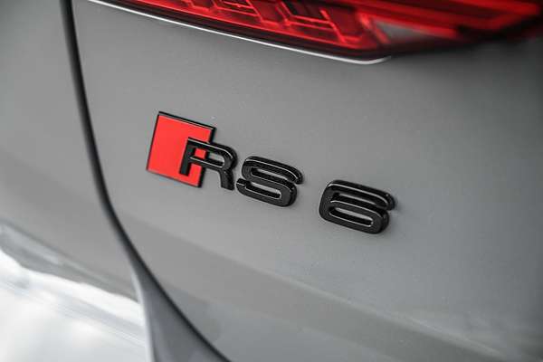 2024 Audi RS6 Performance C8
