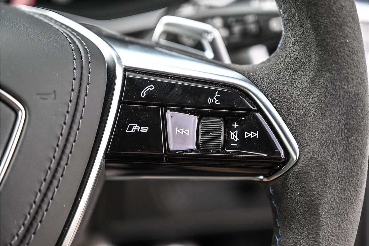 2024 Audi RS6 Performance C8