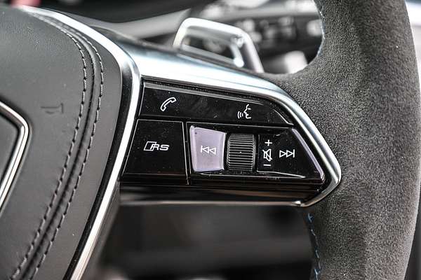 2024 Audi RS6 Performance C8