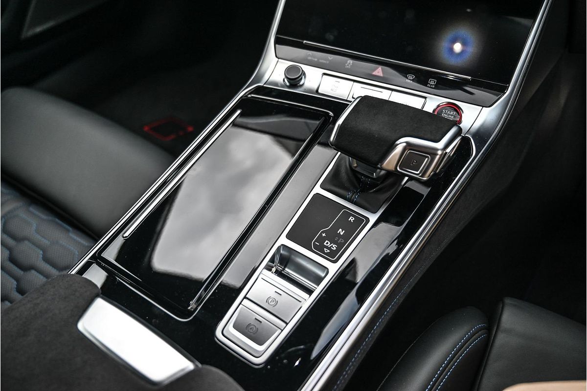 2024 Audi RS6 Performance C8