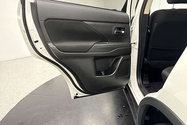 2017 Mitsubishi Outlander ES ZL