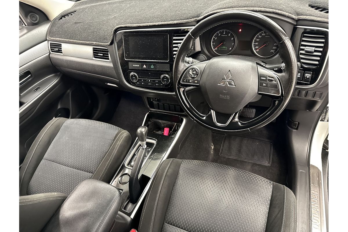 2017 Mitsubishi Outlander ES ZL